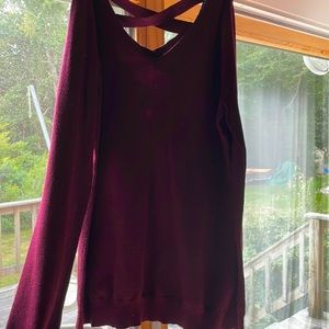 Love Ellie, Mia Back Detail Pullover, Burgundy- Size Small